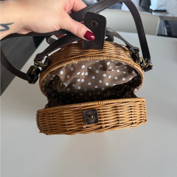 Handbags - Brown Wicker Crossbody Bag